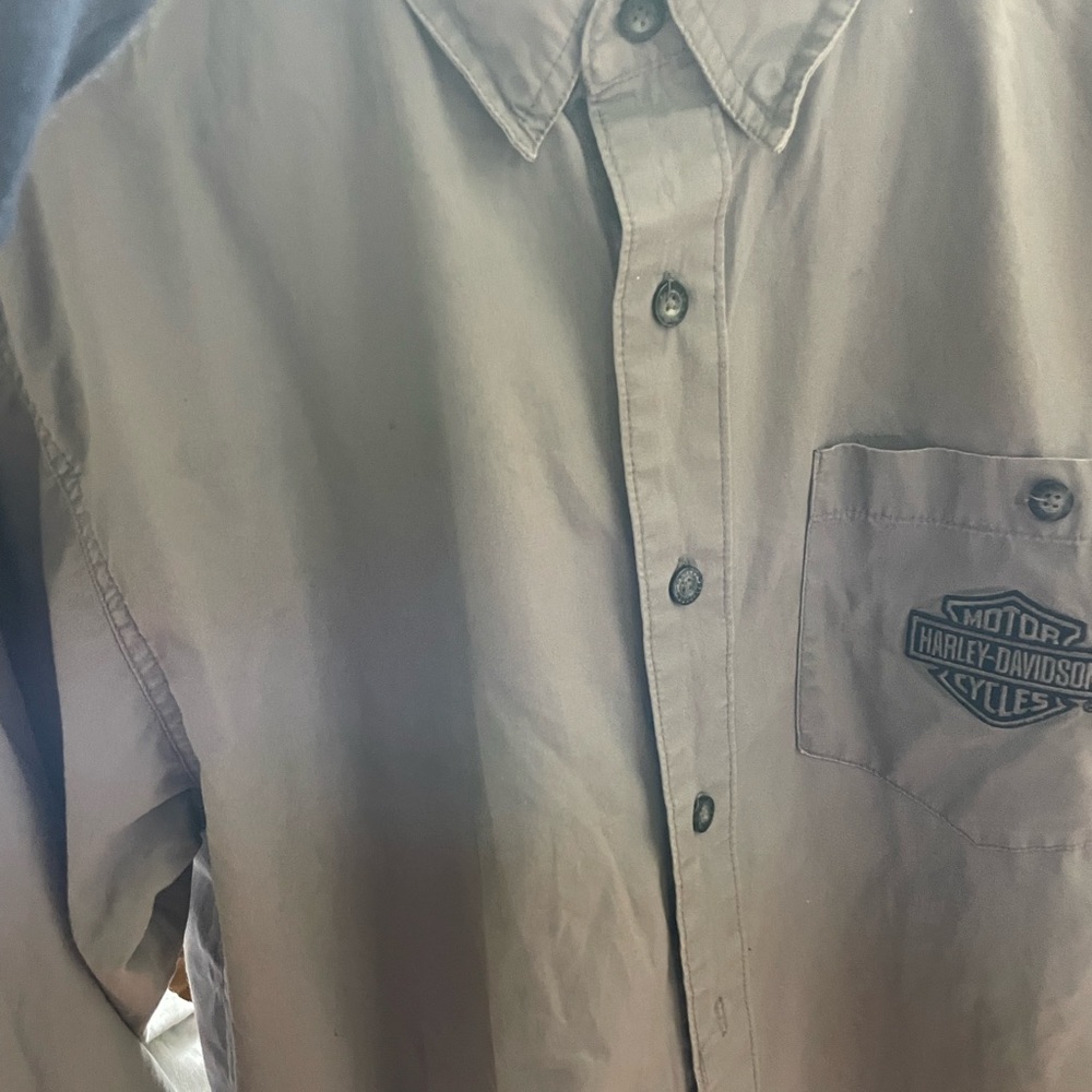 Men’s Harley Davidson garage shirt